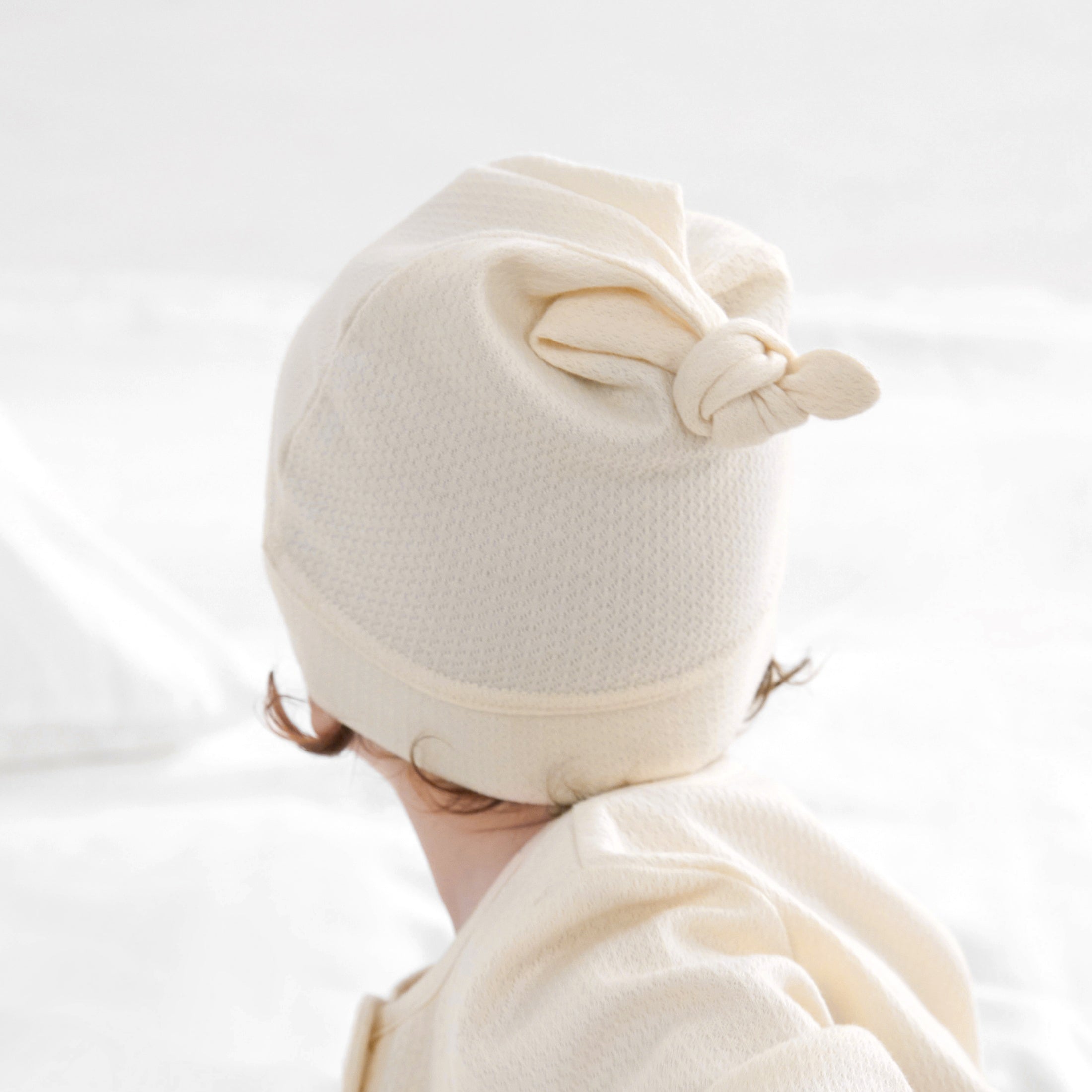 Baby Top Knot Hat Circle Grid