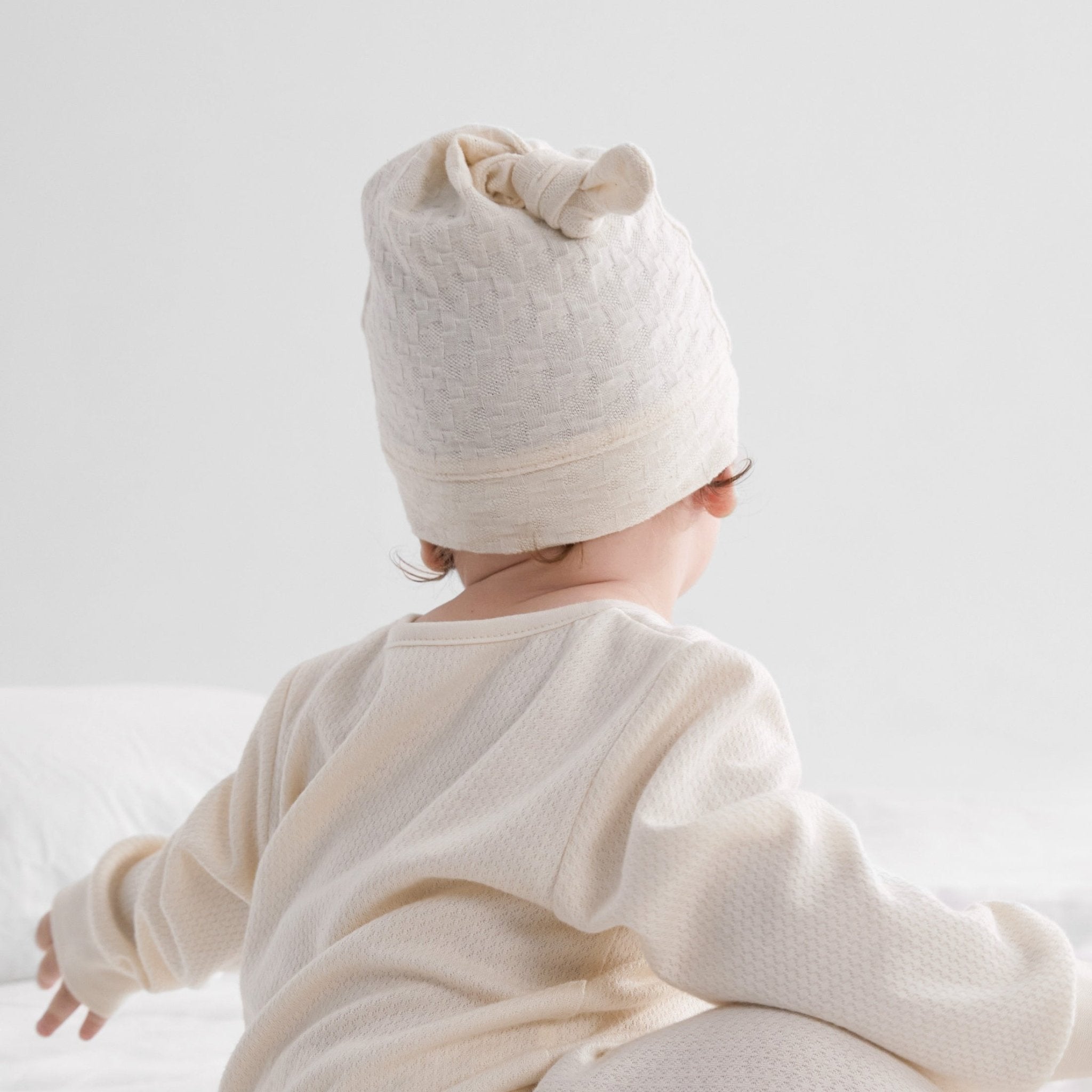 Baby Top Knot Hat Square Grid